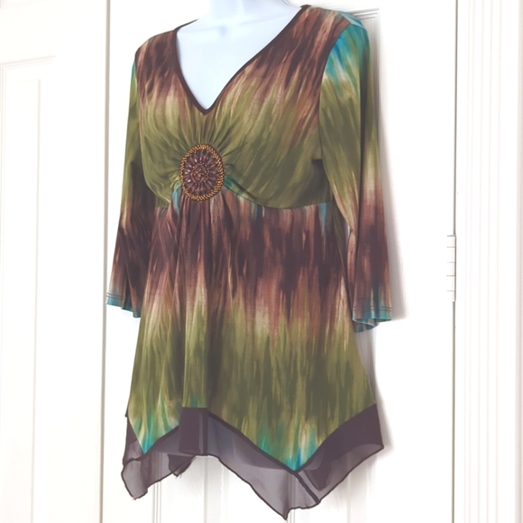 Dressbarn multi color top - Picture 8 of 8